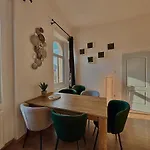 Lägenhet Baross - Spacious *