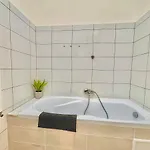 Baross - Spacious Lägenhet Budapest