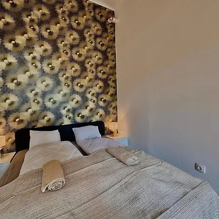 Апартаменты Baross - Spacious