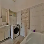 Baross - Spacious * 布达佩斯